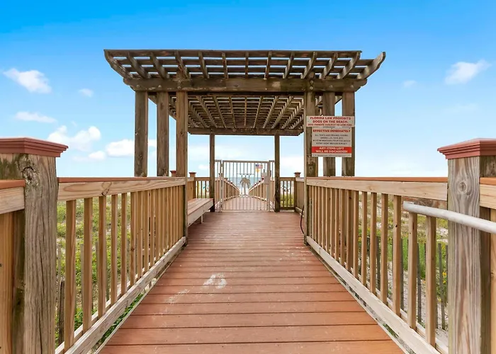 Colony Tower 11a Holiday home