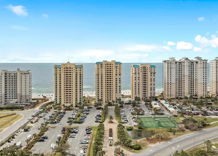 Colony Tower 11a Holiday home *
